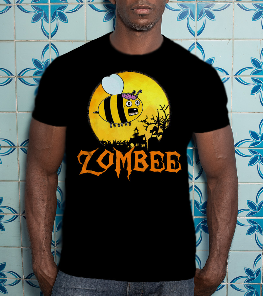 Zombee Funny Zombie Bee Halloween Spooky Moon Scene T-Shirt