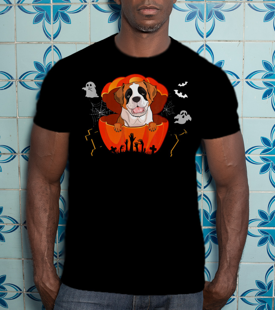 St Bernard Dog In Pumpkin With Ghosts And Bats For Halloween T-Shirt