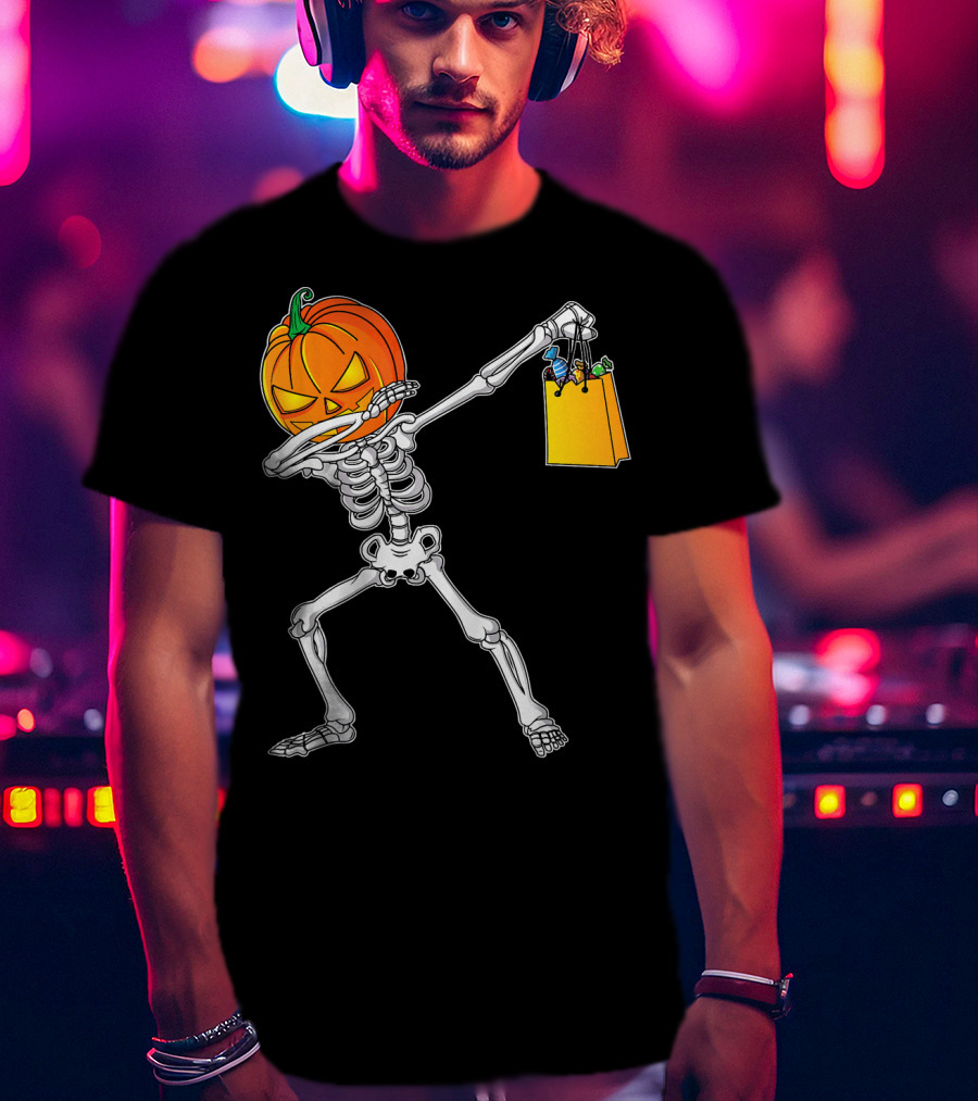 Halloween Kids Pumpkin Skeleton Dabbing With Candy Bag T-Shirt