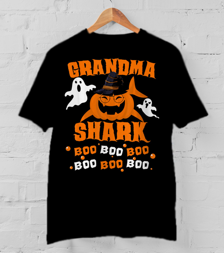 Grandma Shark Witch Boo Boo Boo Halloween Ghosts T-Shirt