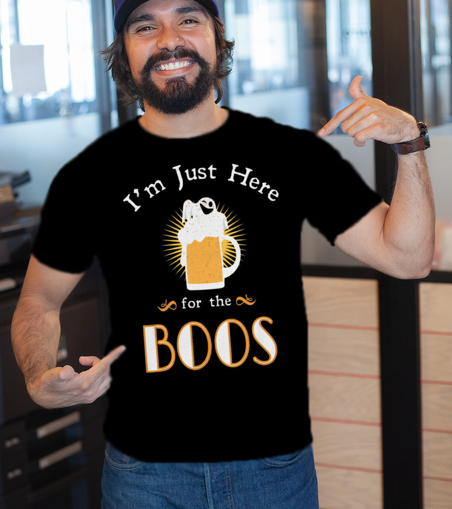 I'm Just Here For The Boos Beer Mug Ghost Halloween Fun T-Shirt