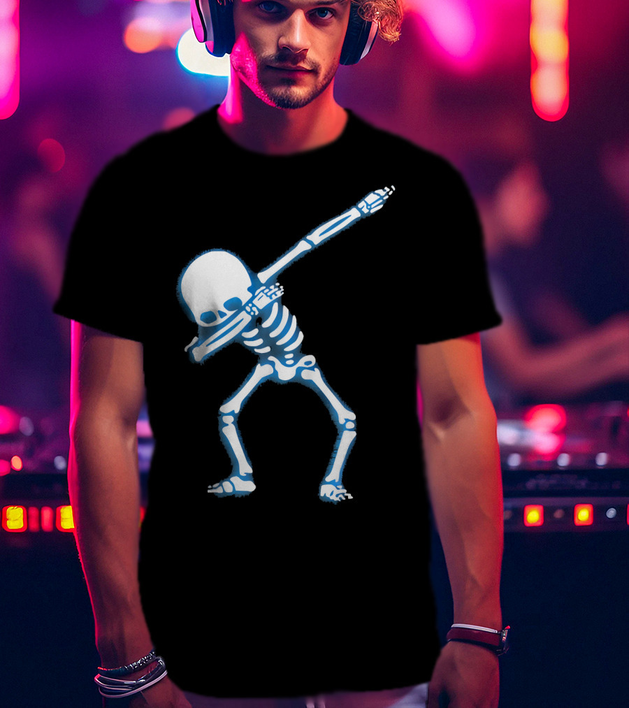 Dabbing Skeleton Dance Pose Fun Halloween T-Shirt