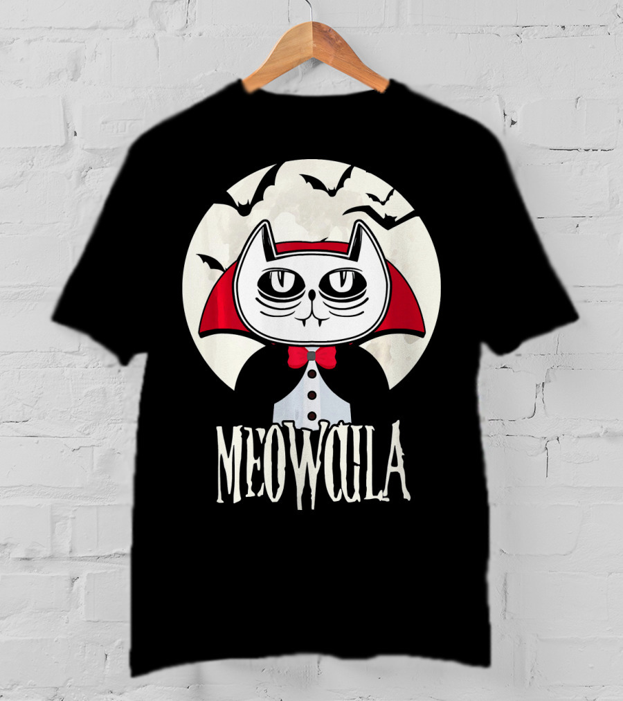Meowcula Funny Cat Vampire Dracula Cartoon Bats Moon T-Shirt