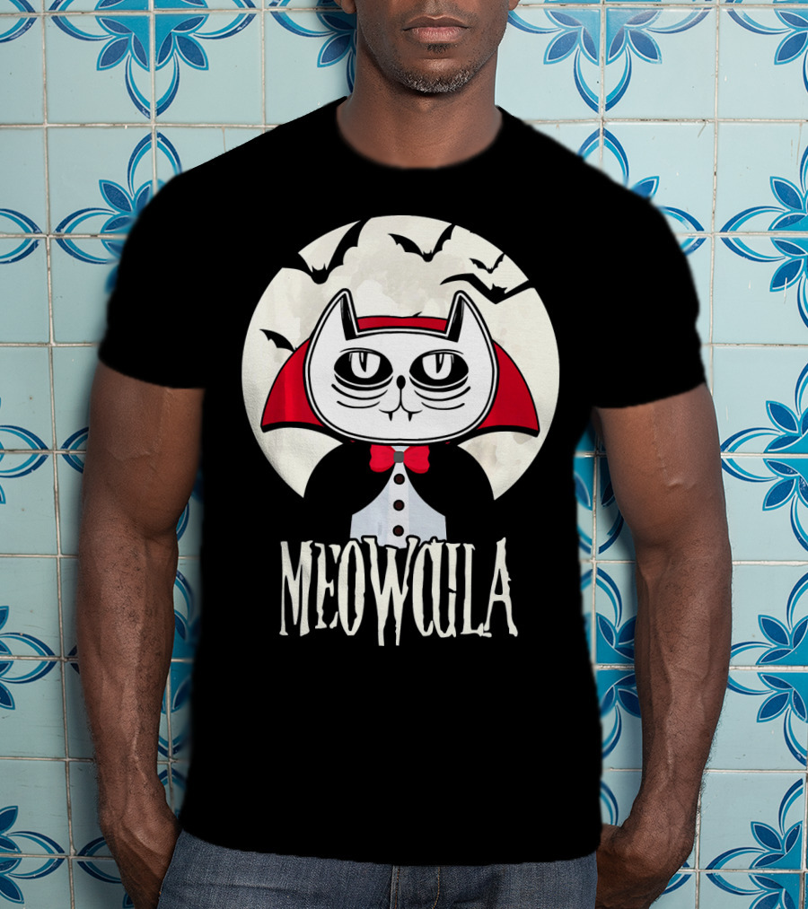 Meowcula Funny Cat Vampire Dracula Cartoon Bats Moon T-Shirt