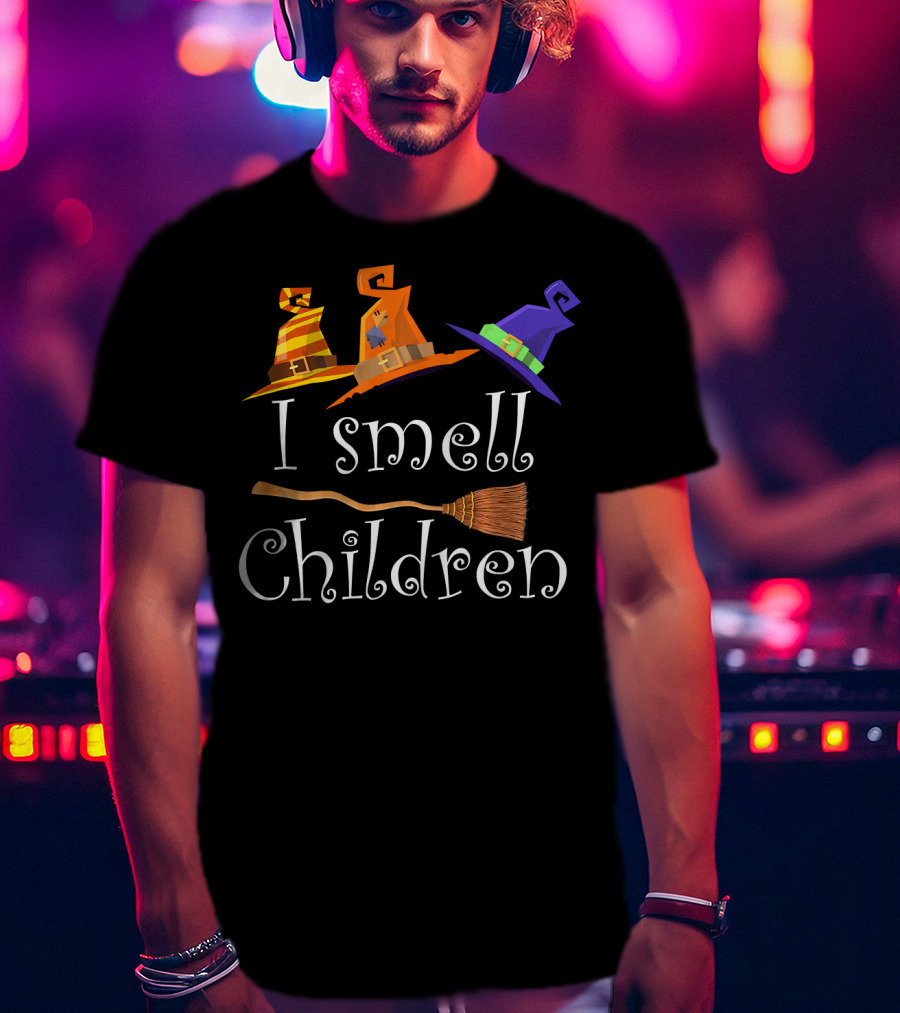 I Smell Children Funny Witches Hats Broom Halloween T-Shirt
