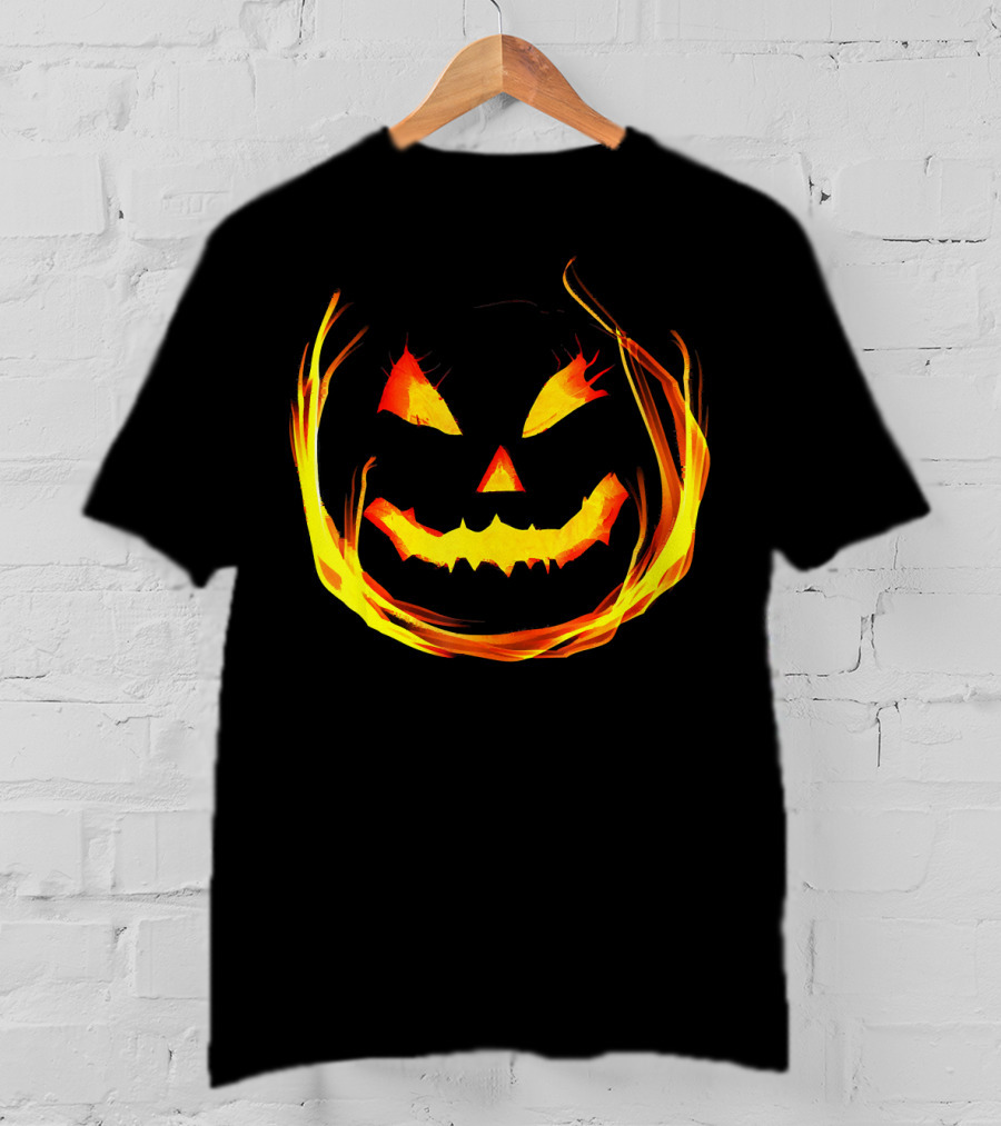 Fun And Spooky Fiery Jack O Lantern Halloween Pumpkin Face T-Shirt