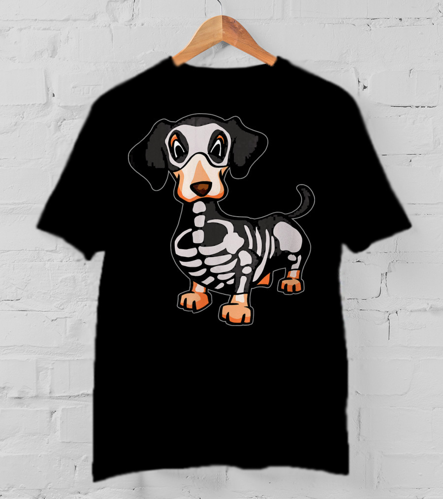 Funny Dachshund Skeleton Bones Halloween Dog T-Shirt