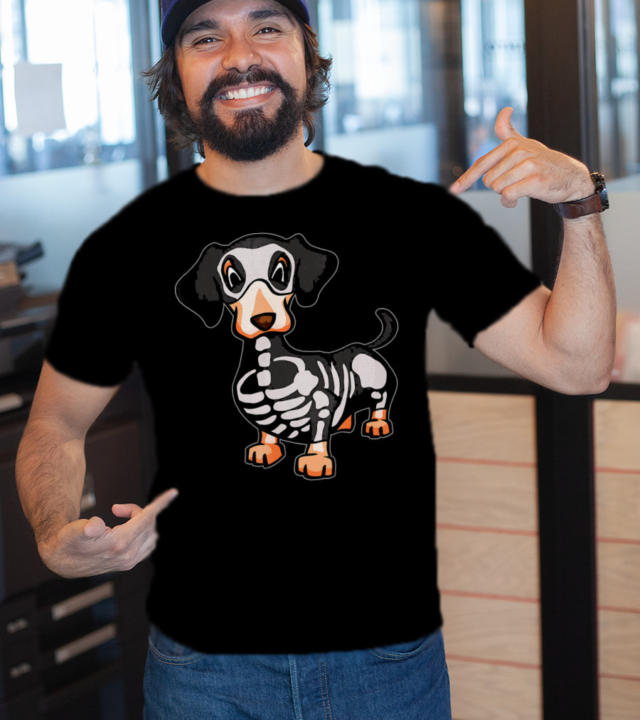 Funny Dachshund Skeleton Bones Halloween Dog T-Shirt