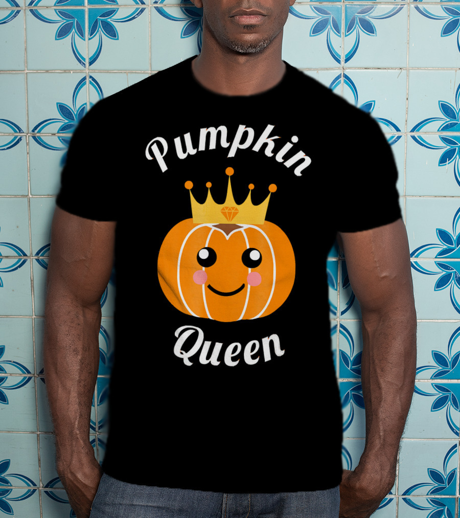 Pumpkin Queen Cute Pumpkin With Crown And Smile T-Shirt