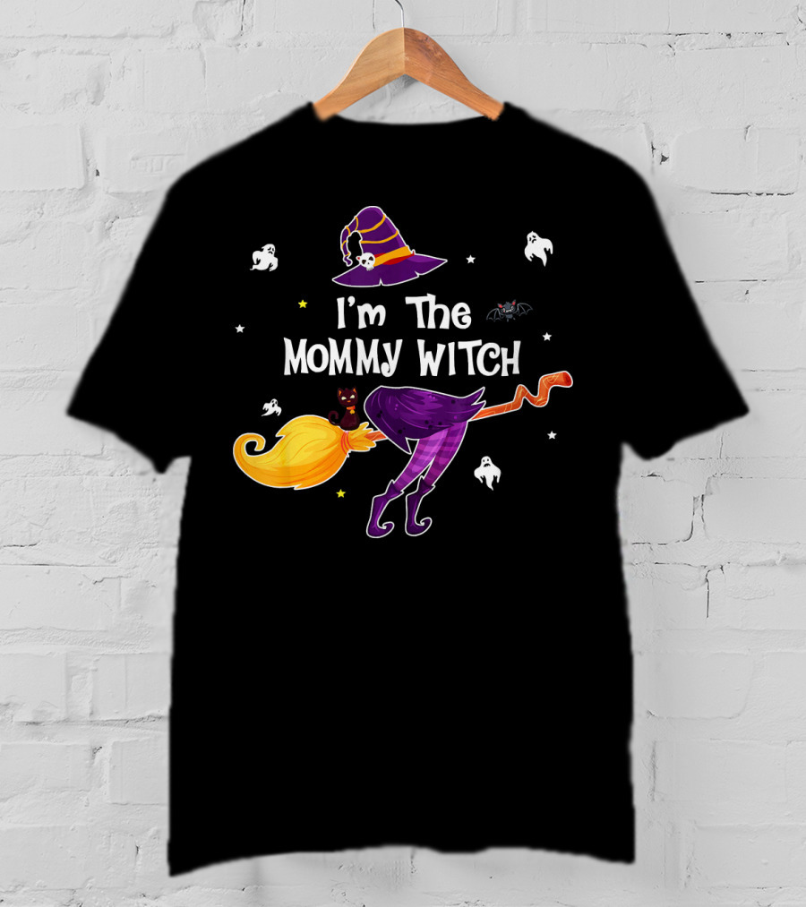 I'm The Mommy Witch With Purple Hat And Ghosts Halloween T-Shirt