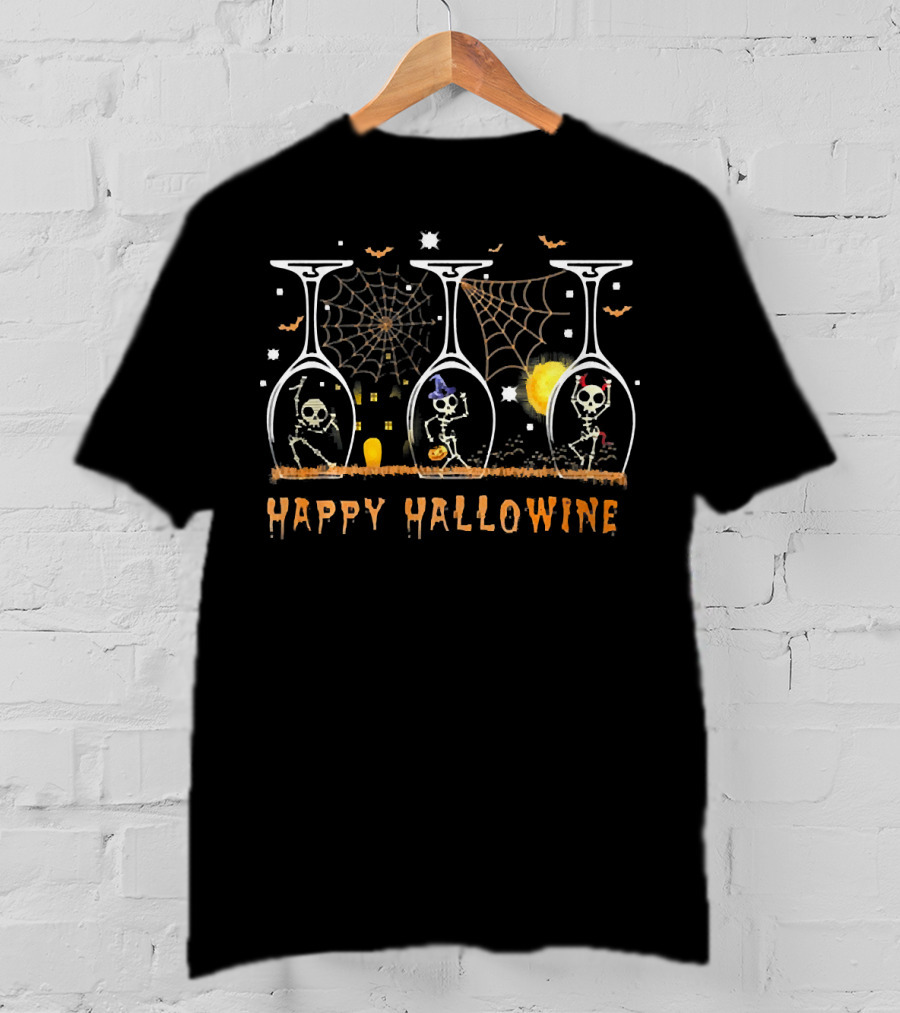 HAPPY HALLOWINE Skeletons In Wine Glasses With Spider Webs And Bats T-Shirt