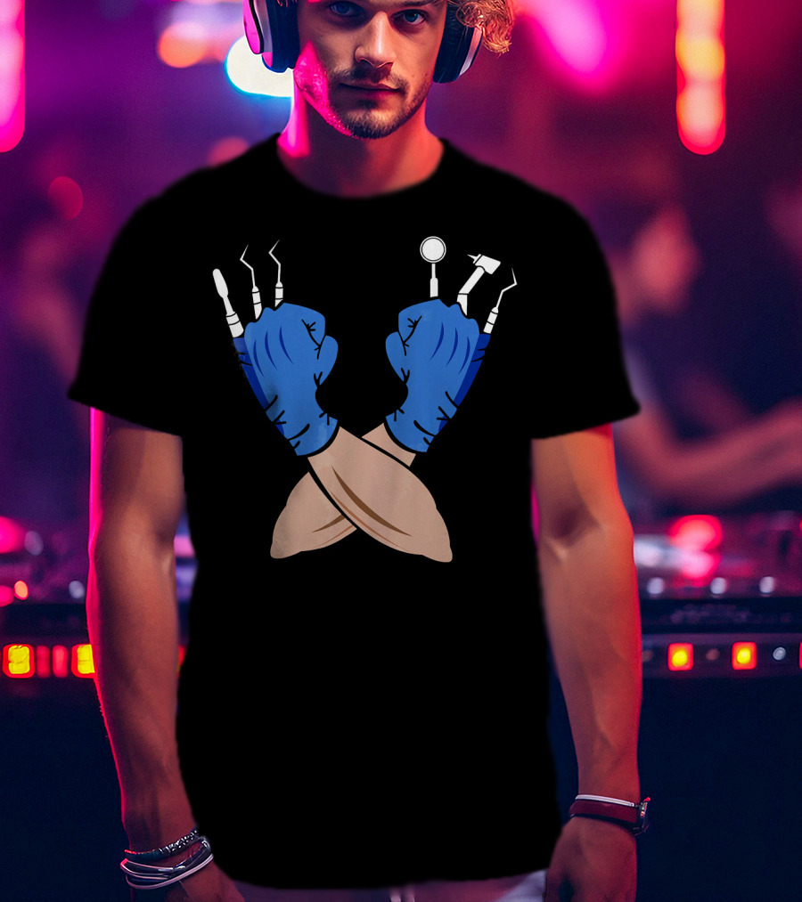 DENTIST JOB Wolve Claws With Funny Witch Dental Tools T-Shirt