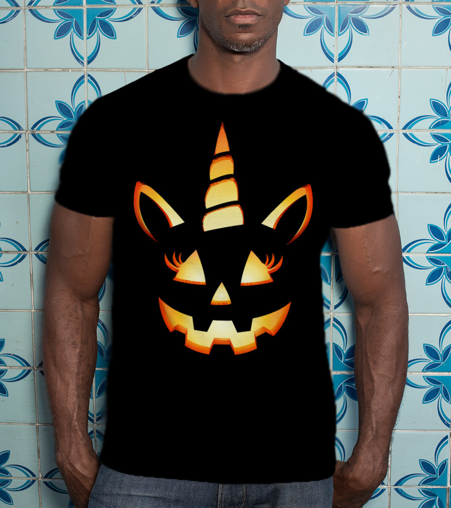 Jack O Lantern Pumpkin With Unicorn Eyelashes T-Shirt