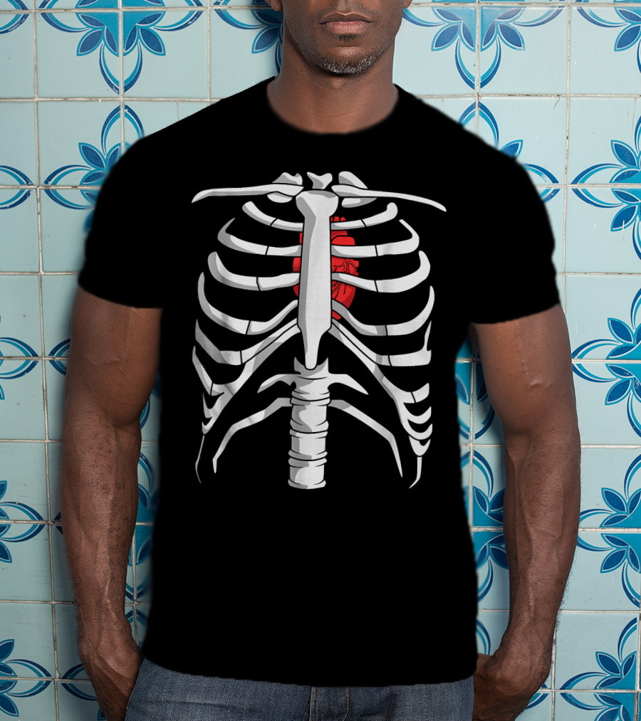 Skeleton Ribcage With Red Heart Day Of The Dead T-Shirt
