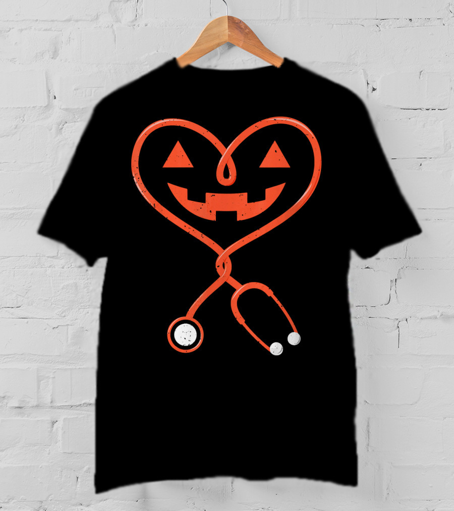 Nurse Halloween Stethoscope Heart Pumpkin Face T-Shirt