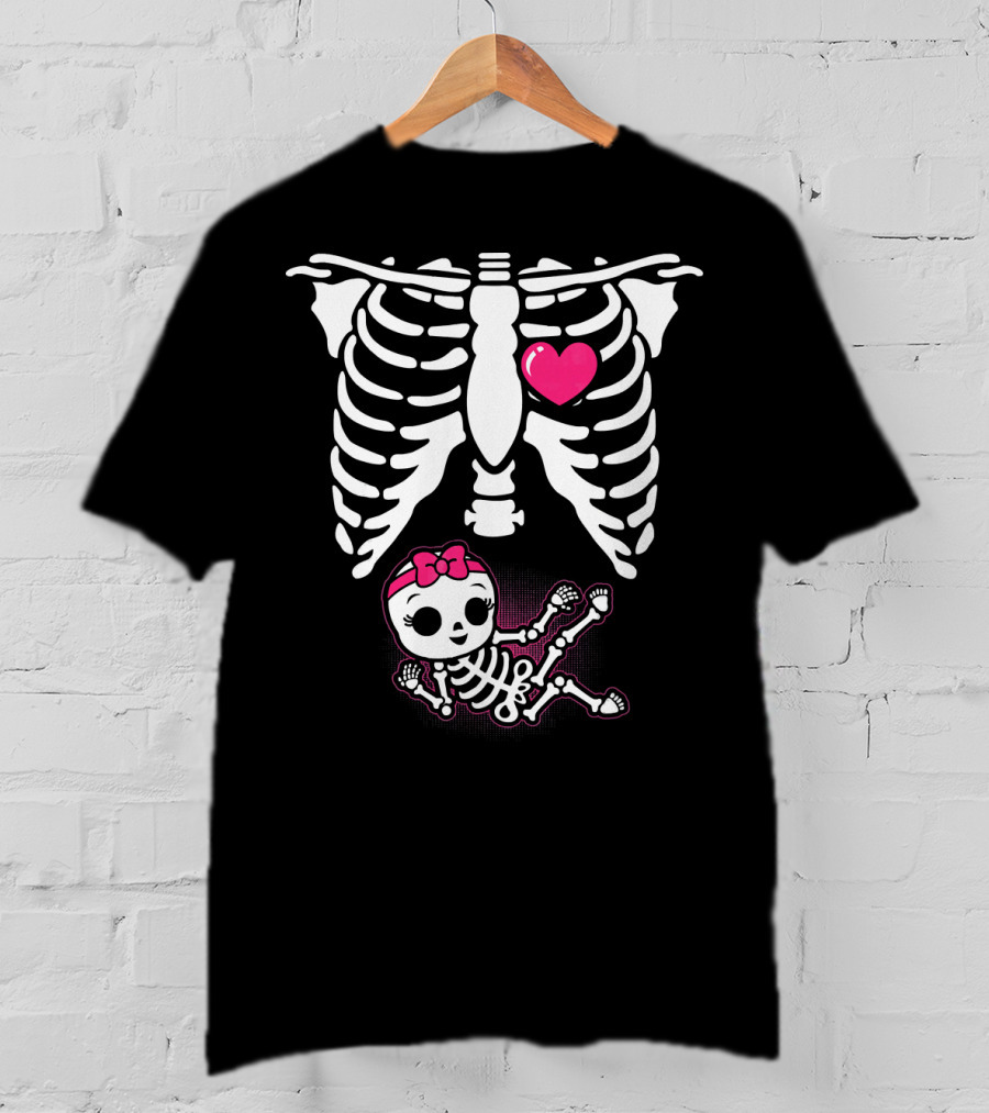 Halloween Skeleton Pregnancy Ribcage With Baby Girl And Heart T-Shirt