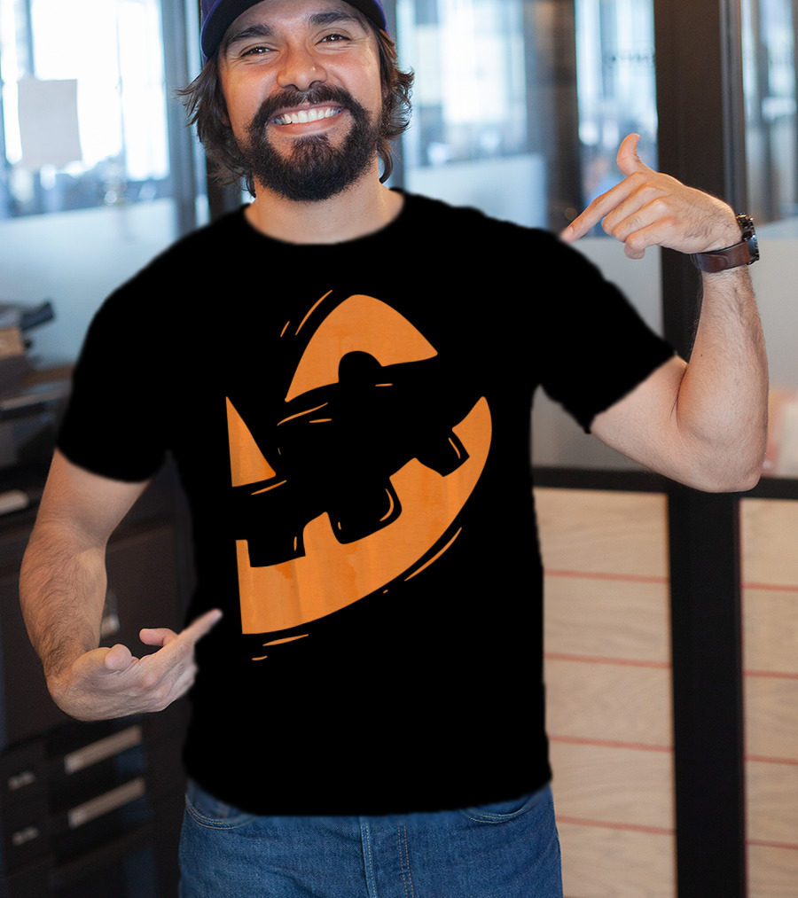 Jack O Lantern Pumpkin Face Halloween Smile T-Shirt