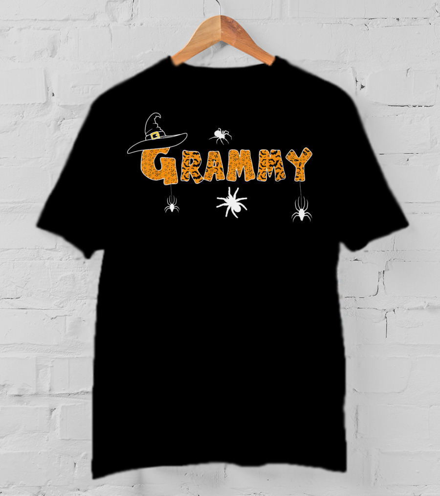 Grammy Witches Hat Halloween Spider Boo Sc T-Shirt