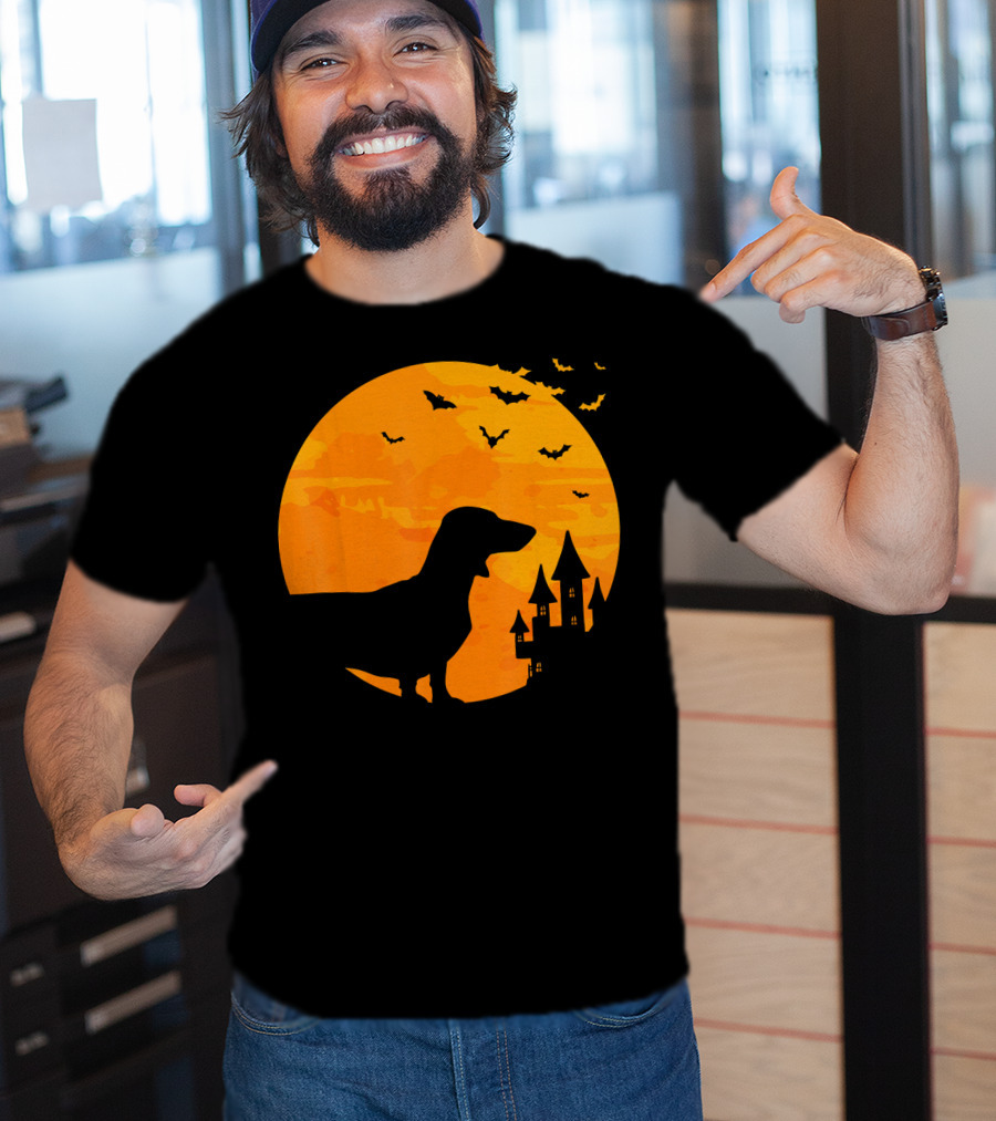 Dachshund Halloween Silhouette With Bats And Haunted Castle T-Shirt