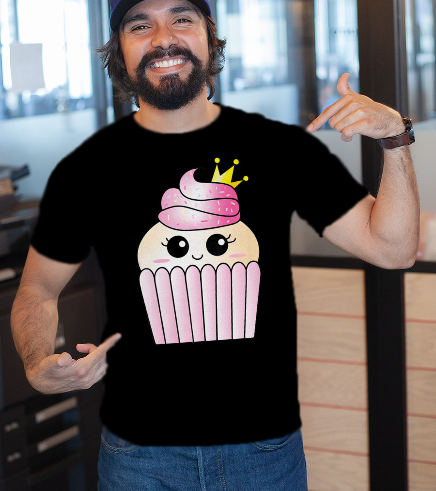 Sweet Pink Cupcake Muffin Queen Kawaii Crown T-Shirt