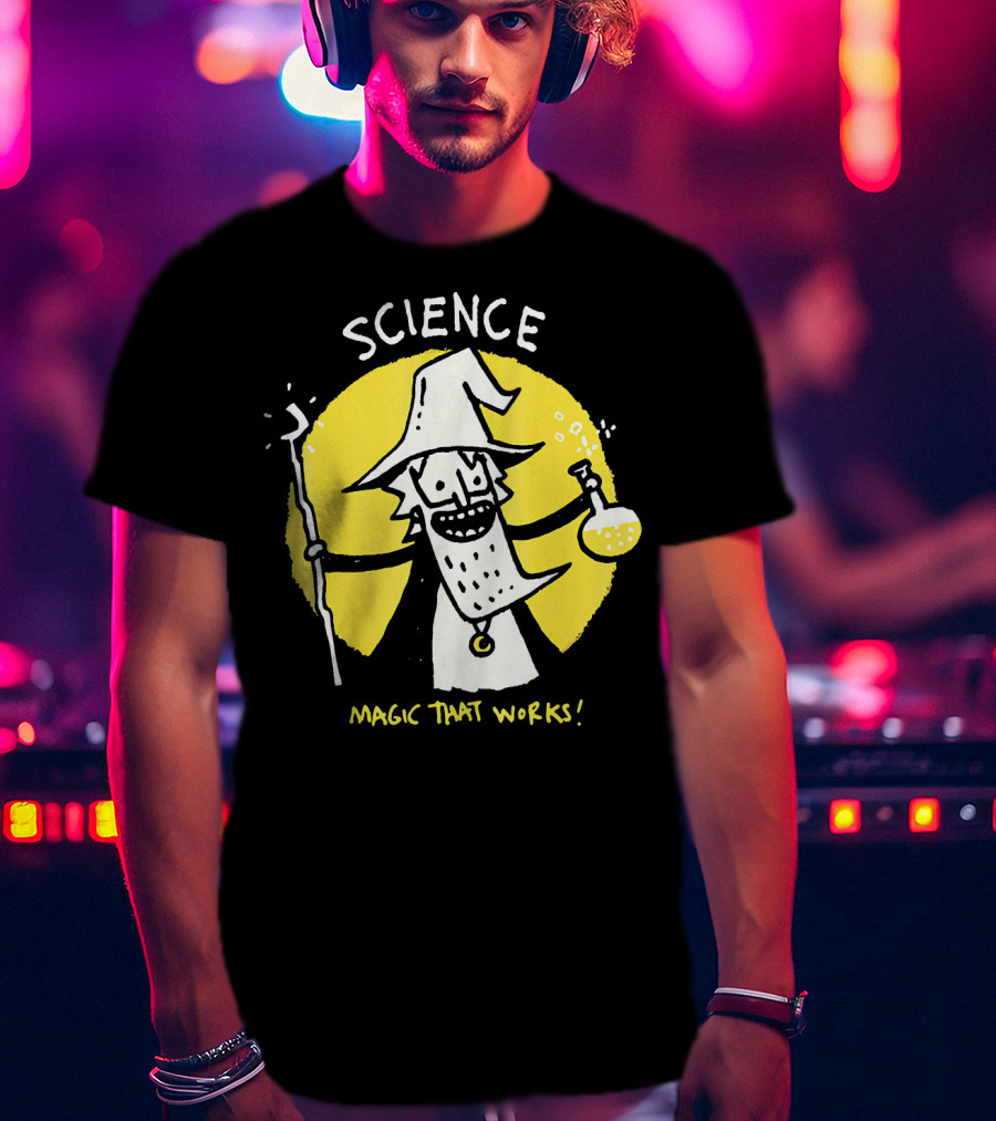 Science Magic That Works Wizard With Beaker And Staff T-Shirt