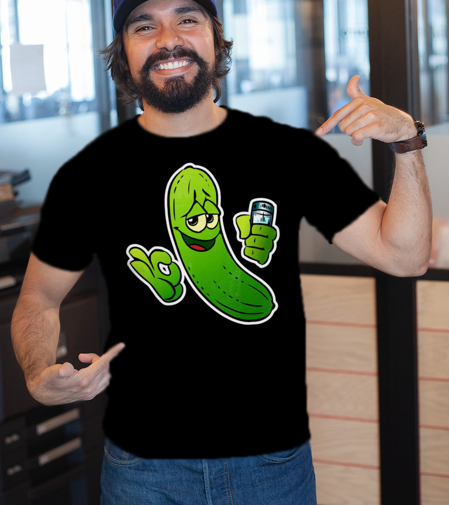 Funny Cool Pickle With Salt Shaker Spicy Vegetables Cucu T-Shirt