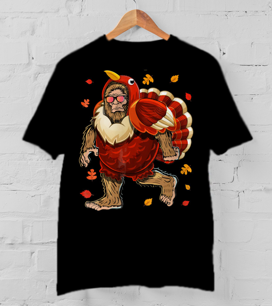 Thanksgiving Bigfoot Turkey Costume Fall Leaves T-Shirt