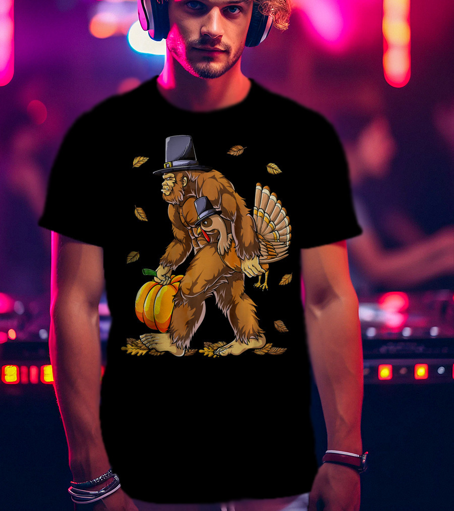 Bigfoot Pilgrim Turkey Carrying Pumpkin Thanksgiving T-Shirt