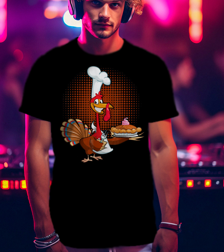 Turkey Chef Holding Pumpkin Pie T-Shirt