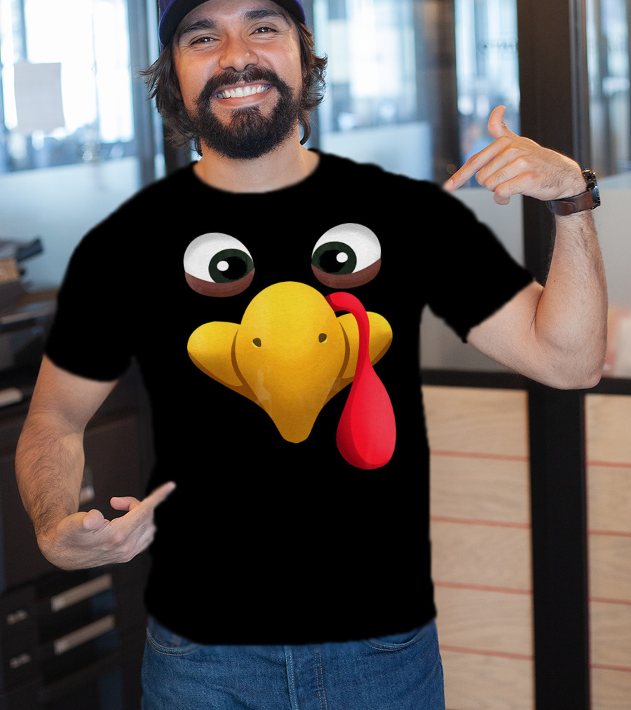Funny Turkey Face With Realistic Expression T-Shirt