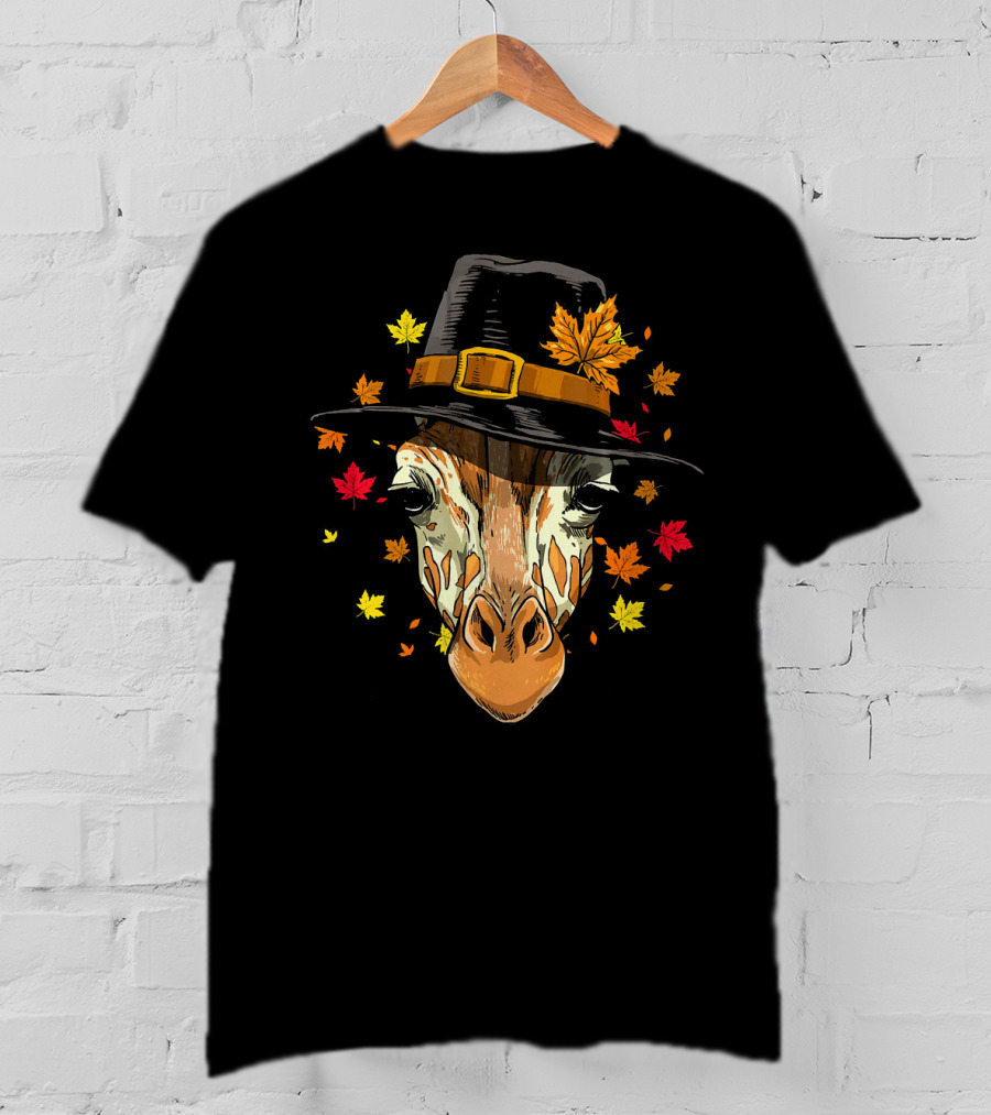 Thanksgiving Pilgrim Giraffe Autumn Leaves T-Shirt