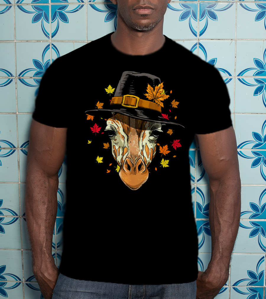 Thanksgiving Pilgrim Giraffe Autumn Leaves T-Shirt