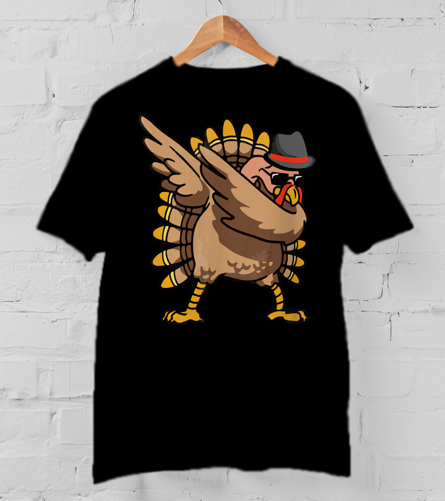 Dabbing Turkey With Hat Funny Thanksgiving Day T-Shirt