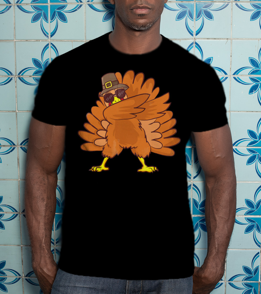 Thanksgiving Turkey Dab Dance With Sunglasses And Pilgrim Hat T-Shirt