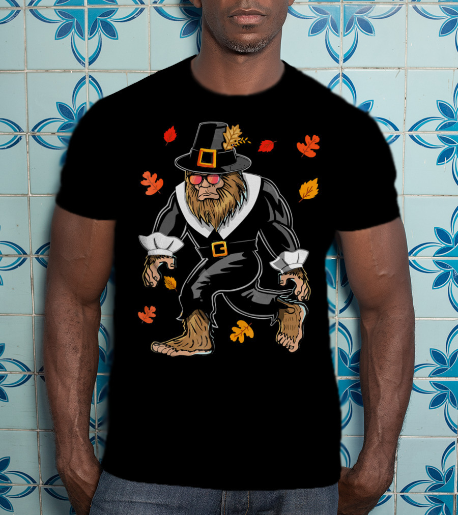 Thanksgiving Pilgrim Bigfoot Sasquatch With Autumn Leaves T-Shirt