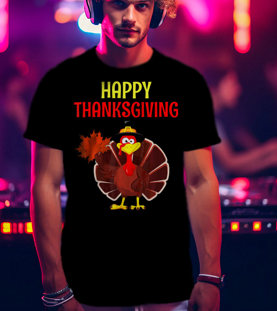 HAPPY THANKSGIVING Turkey Holding Leaf T-Shirt