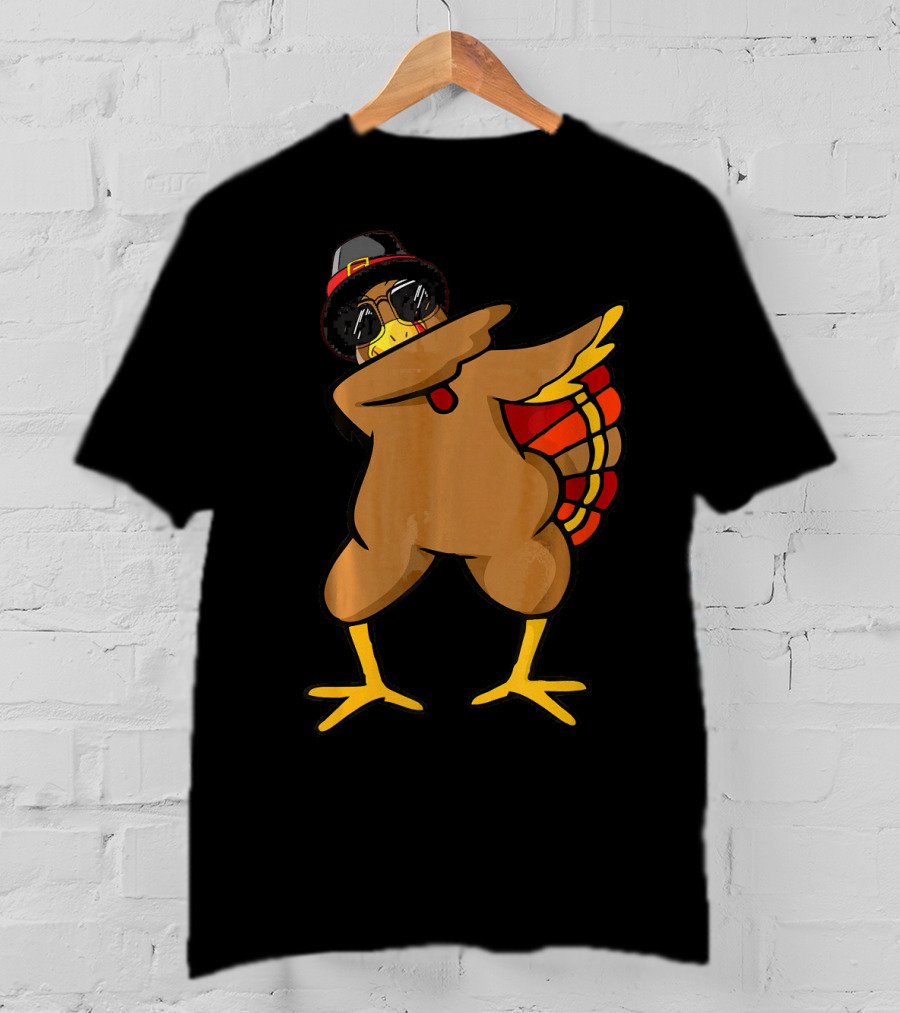 Funny Dabbing Turkey With Sunglasses And Hat T-Shirt