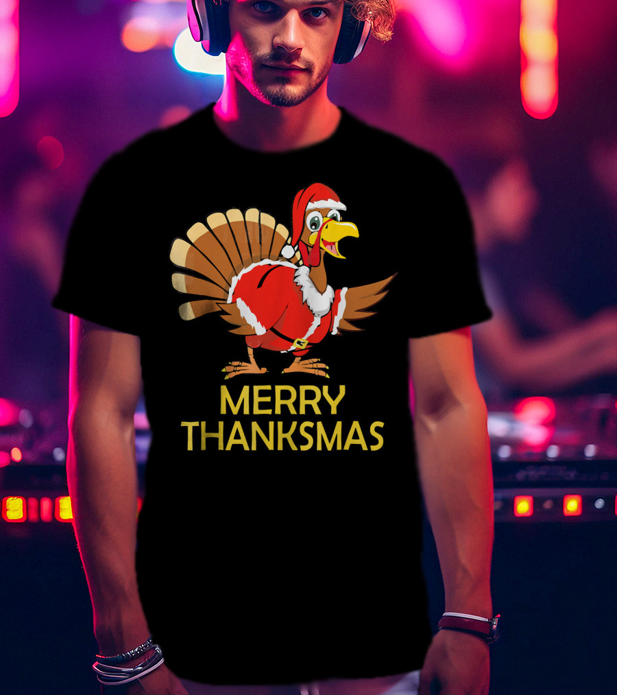 Merry Thanksmas Turkey Dressed In Santa Costume T-Shirt