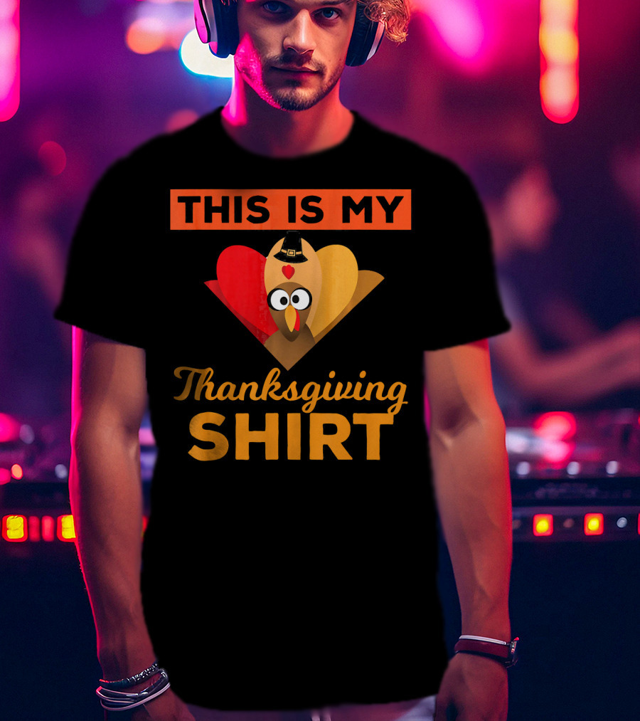 This Is My Thanksgiving Shirt Funny Runaway Turkey T-Shirt