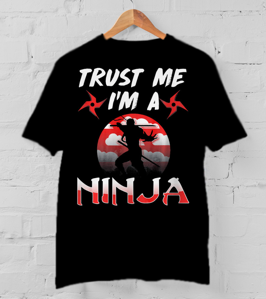 Trust Me I'm A Ninja Shuriken Shadow Silhouette With Red Circle Background T-Shirt