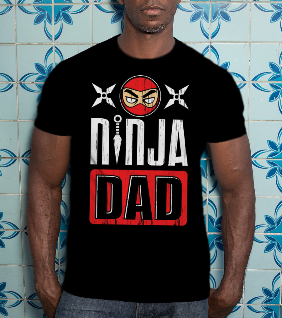 Ninja Dad Daddy Ninjas Stealthy Warrior Father Shuriken Mask T-Shirt
