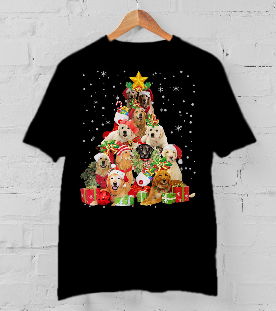 Golden Retriever Christmas Tree With Santa Hats And Presents T-Shirt
