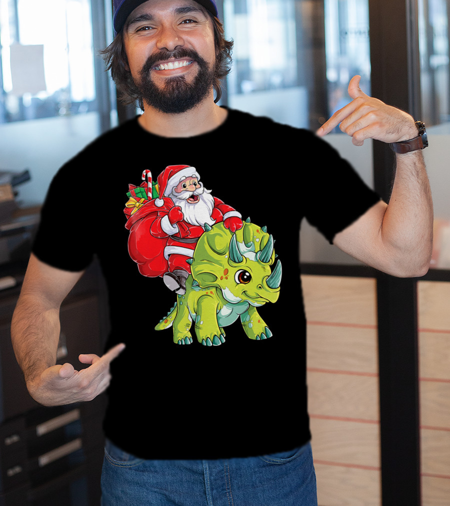 Santa Riding Triceratops Dinosaur Christmas Boys Santa Tric T-Shirt