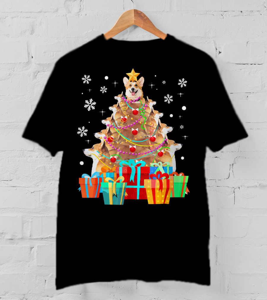 Corgi Christmas Tree With Decorations And Presents T-Shirt