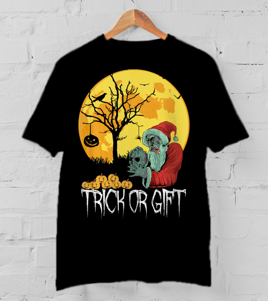 Trick Or Scary Gift Santa Moon Pumpkin Scene T-Shirt