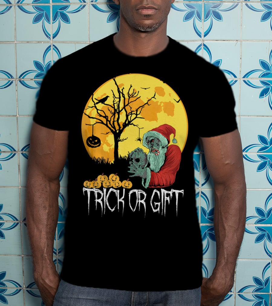 Trick Or Scary Gift Santa Moon Pumpkin Scene T-Shirt