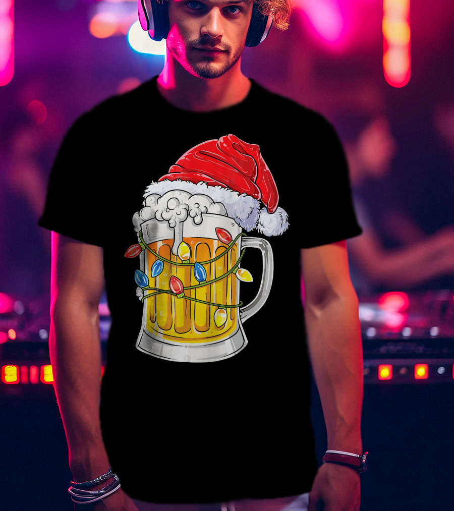 Beer Mug With Santa Hat And Christmas Lights T-Shirt