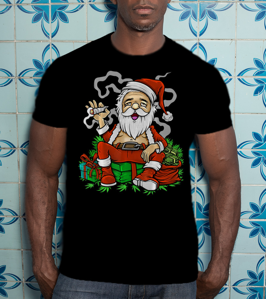 Santa Smoking Weed Christmas Funny 420 Gifts And Cannabis T-Shirt