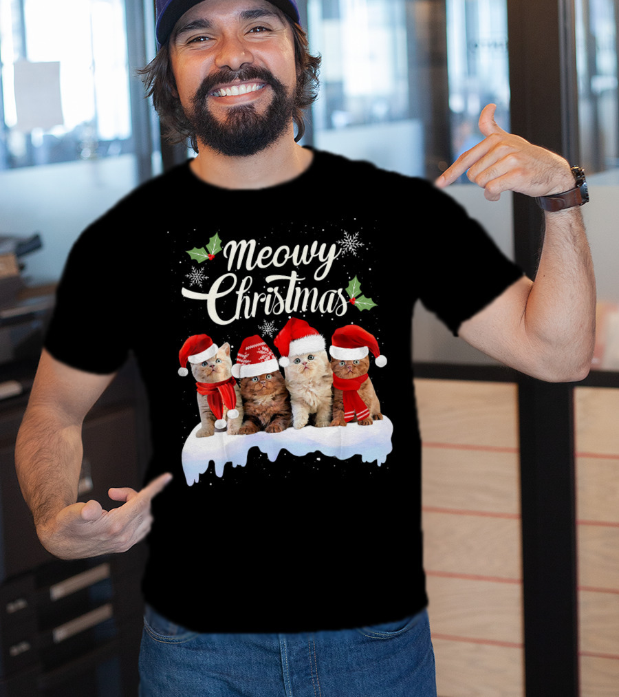 Meowy Christmas Kitten Cat Kitty Snowflake Santa Hat Holly T-Shirt
