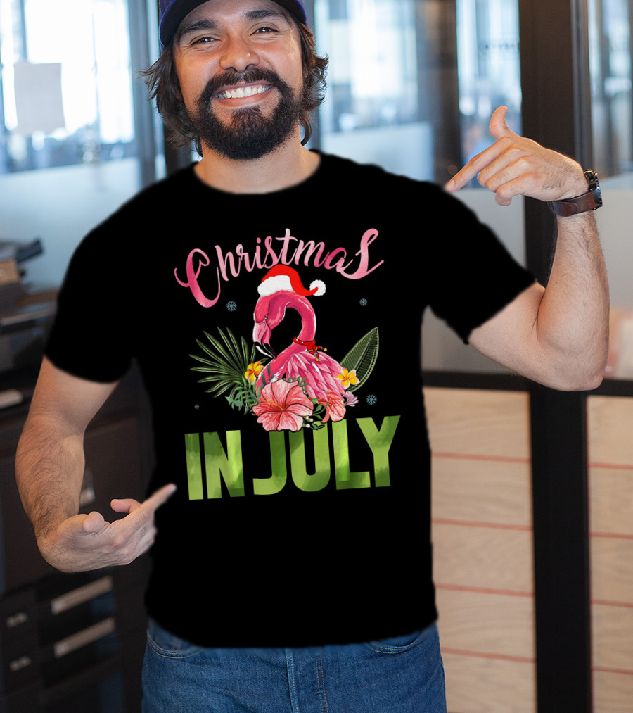 Christmas In July Cute Santa Hat Flamingo Summer T-Shirt